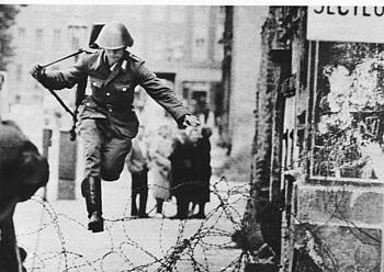 Gerra Hotzaren hasiera