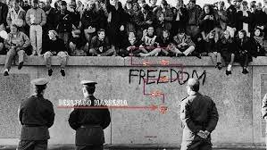 Berlingo harresiaren erorketa