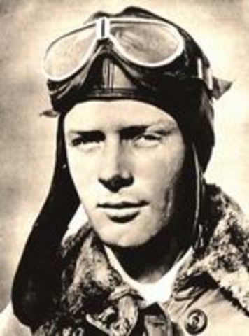 Charles Lindbergh crosses the Atlantic