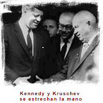 Cambio de líderes y coexistencia pacífica.