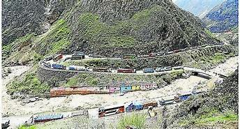 CREACION DE CARRETERAS Y AUTOPISTAS EDAD MODERNA