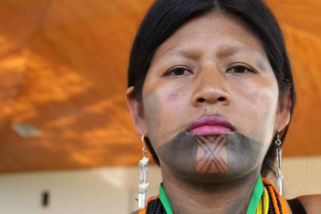 Manifiesto firmado por 14000 mujeres indigenas sobre sus derechos