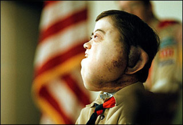 Sam lightner was born