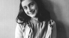 Timeline: A Jewish girl called Anne Frank