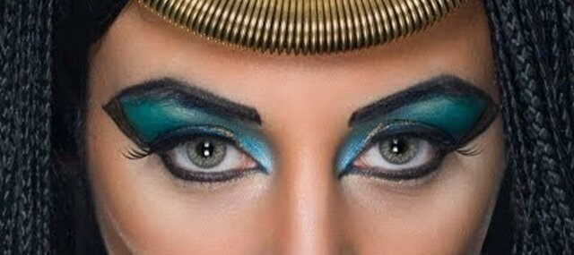 introduction of makeup in  history