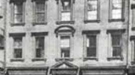 Se construye en París el Biograph de Herman Casler, primer edificio especialmente diseñado para exhibir películas de cine.