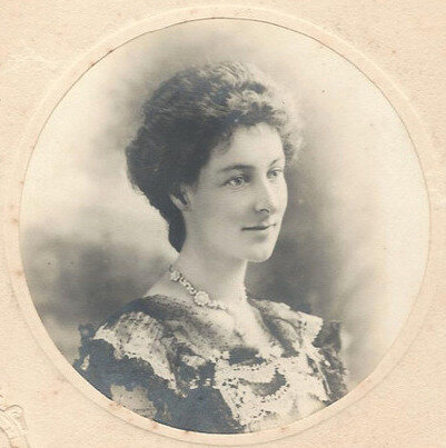 Première suffragette à mener une grève de la faim