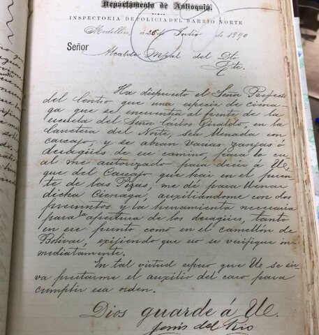 Medellín - Se solicita apoyo para llenar de cascajo una ciénaga