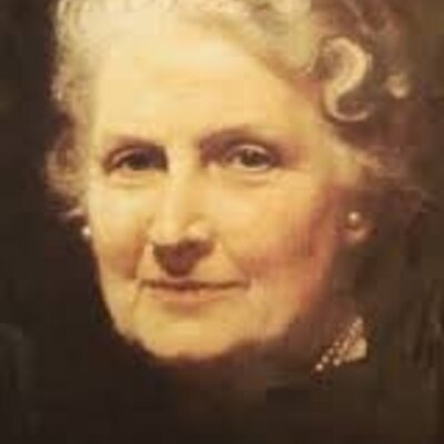Timeline: MARIA MONTESSORI Y SU METODOLOGIA