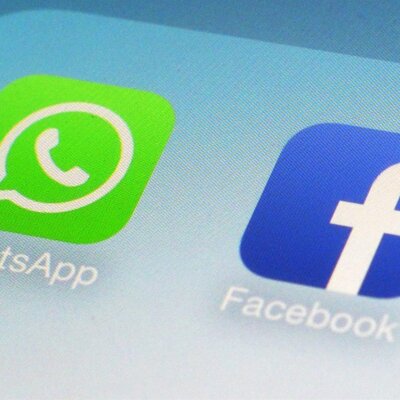Timeline: EVOLUCION DE WHATSAPP Y FACEBOOK
