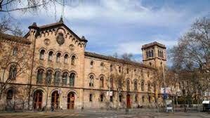 Llicenciada a la Universitat de Barcelona