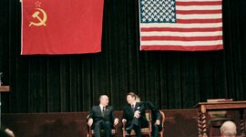 Timeline: Den kalde krigen