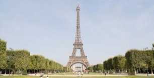 1º exílio em Paris