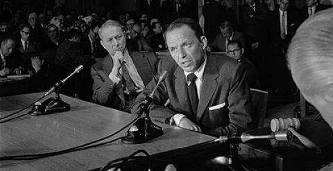 Política de Sinatra