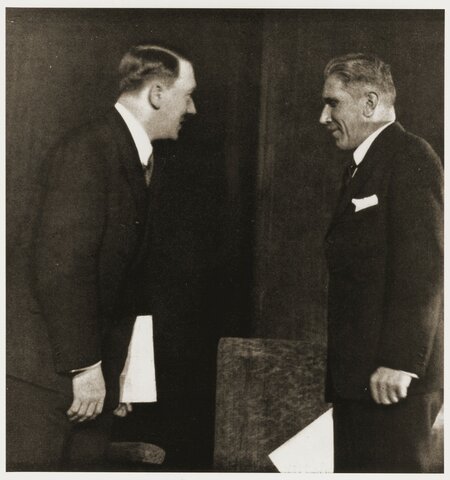 Von Papen’s Deal with Hitler