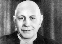 En Alemania, Oscar Mister patenta un sistema de filme sonoro