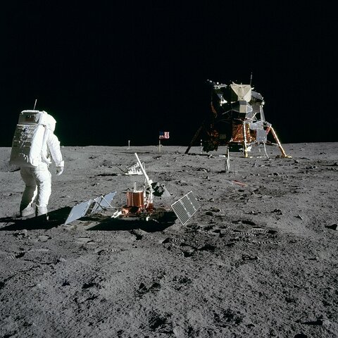 Primera missió tripulada a la Lluna