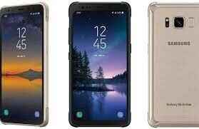 El Samsung Galaxy S8 es un teléfono inteligente de gama alta fabricado por Samsung Electronics. El dispositivo móvil fue presentado el 29 de marzo de 20171​ y se puso a la venta por primera vez el 21 de abril de 2017.