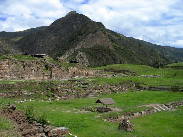 The New Temple is constructed at Chavin de Huantar.