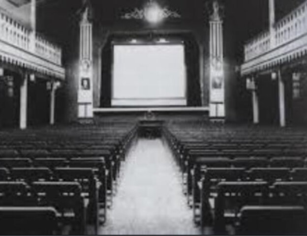 Apertura en Montreal de la primera sala pública