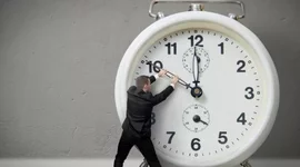 Timeline: LINEA DEL TIEMPO PEDAGOGÍAS CRITICAS (principios conceptuales de las pedagogías críticas, desde un marco histórico, que permita comprender la evolución de la escuela) Autor, Luis Alberto Vidales Holguin