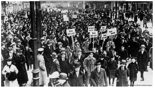 Treaty of Versailles and the results for Germany