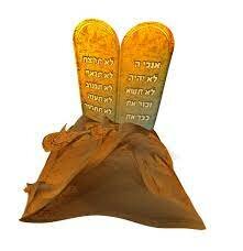 se entrega la tora en el monte sinai