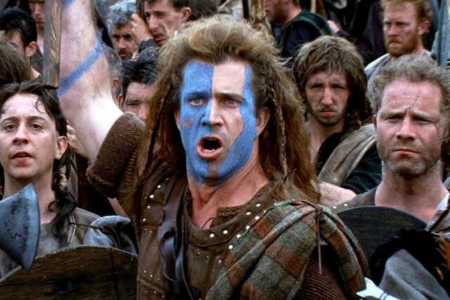 ¿En qué película se pronuncia el conocido discurso a las tropas "Hijos de Escocia, ¡soy William Wallace".