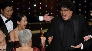 ¿Cuál fue el primer filme extranjero en ganar un Oscar a la mejor película?