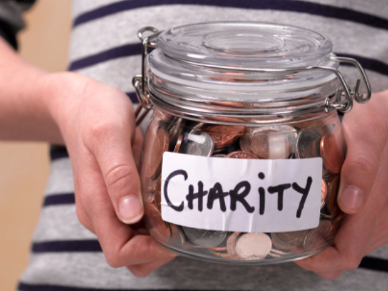 Donates 50 Billion Dollars to Charity