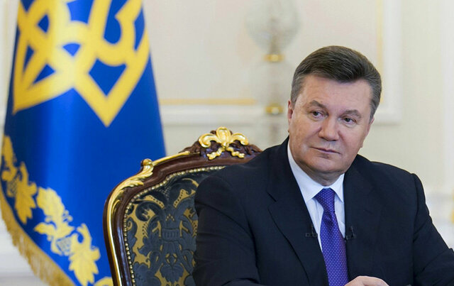 Yanukóvich destroado