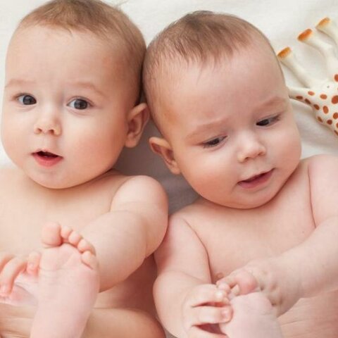 Twins birth