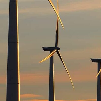 Timeline: Energia eolikoaren aprobetxamenduaren analisi historikoa