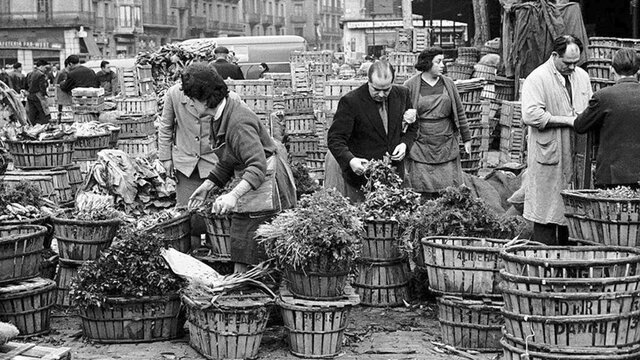El S XVIII la cuina passa de palau al carrer