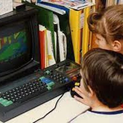 Timeline: Historia de la computadora (2000 - 2016)