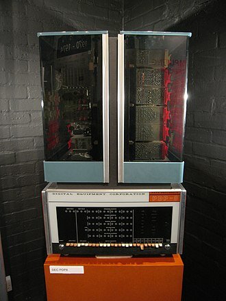 DEC PDP-8.