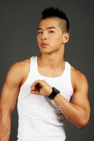 Dong Youngbae