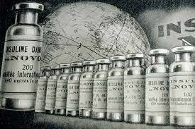 Se elabora la primera inyección de insulina