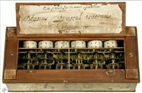 LA PRIMERA CALCULADORA DE PROPOSITO GENERAL