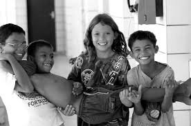 IMPLEMENTACIÓN DE PROTECCIÓN A LOS NIÑOS