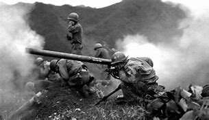 Corea del Norte invade Corea del Sur