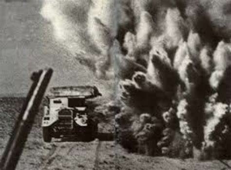 Inglaterra derrota a Alemania en la Segunda Batalla de El Alameín.