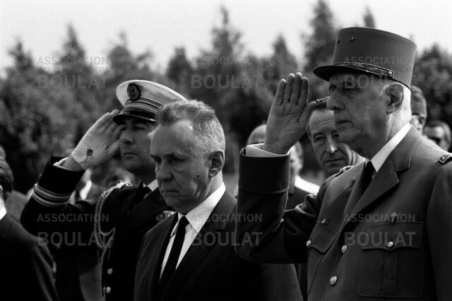 President De Gaulle visits the USSR