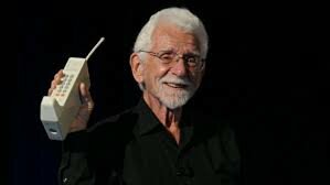 Primer servicio de telefonía móvil