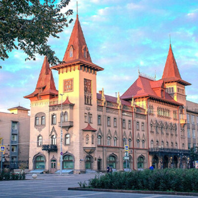 Timeline: История Консерватории им. Собинова