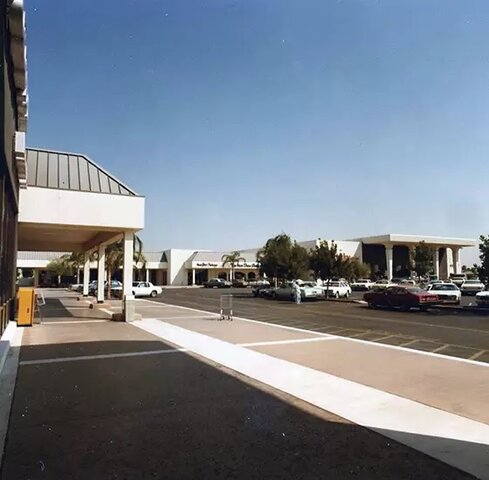 Greenway Shopping Center