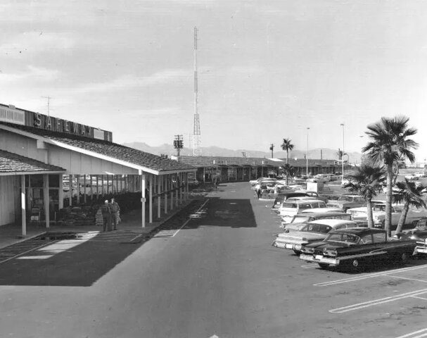 Grand Shopping Center