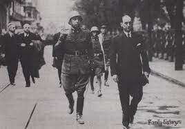 Dimisión de Casares Quiroga (18 julio)