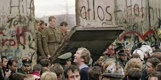 Gerra Hotzaren amaiera