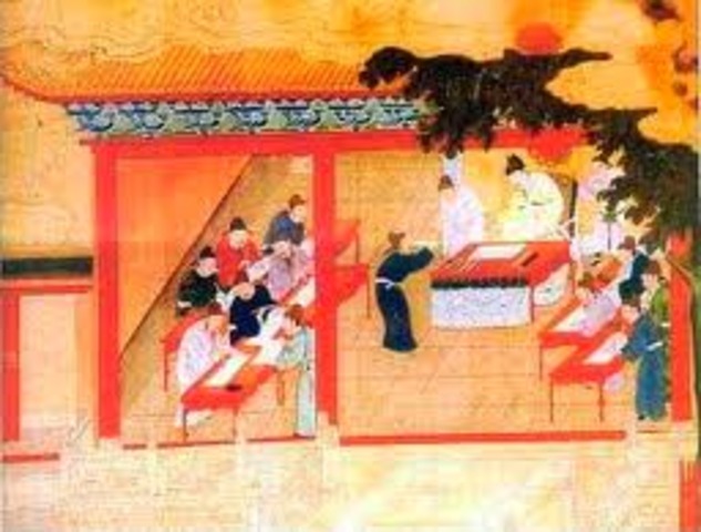 Workers formed a large beaurancy